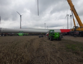 Opbouwen 126 meter hoge betonnen windmolen