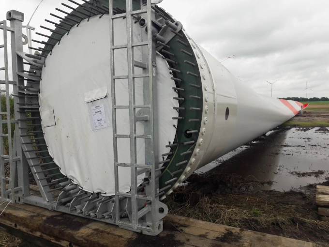 Opbouwen 126 meter hoge betonnen windmolen