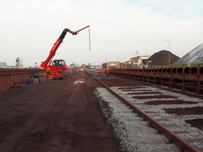 Vervangen transportinstallatie ijzerertsoverslag